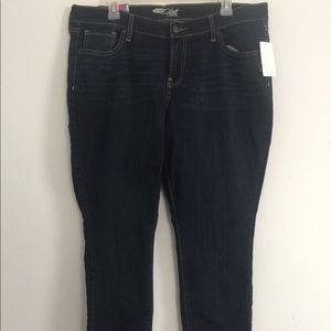 FINAL MARKDOWN- The Flirt skinny jeans (brand new)